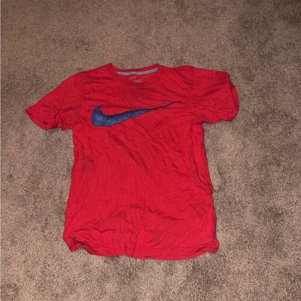 NIKE S
